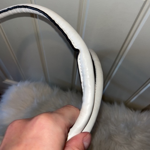 Michael Michael Kors white heavy leather classic large slouchy backpack bag - Picture 8 of 16